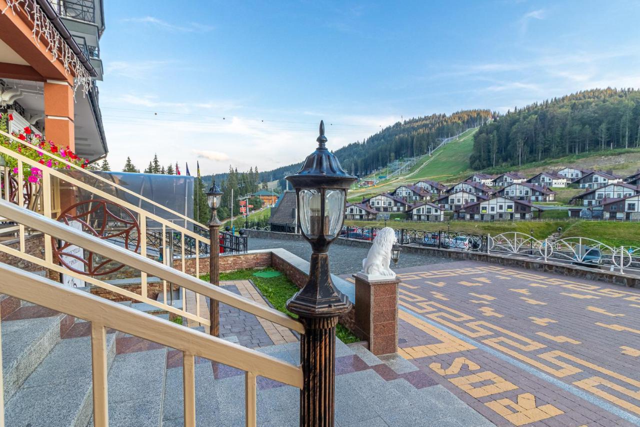 Petros Hotel 부코벨 외부 사진