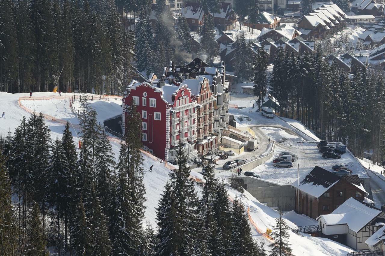 Petros Hotel 부코벨 외부 사진