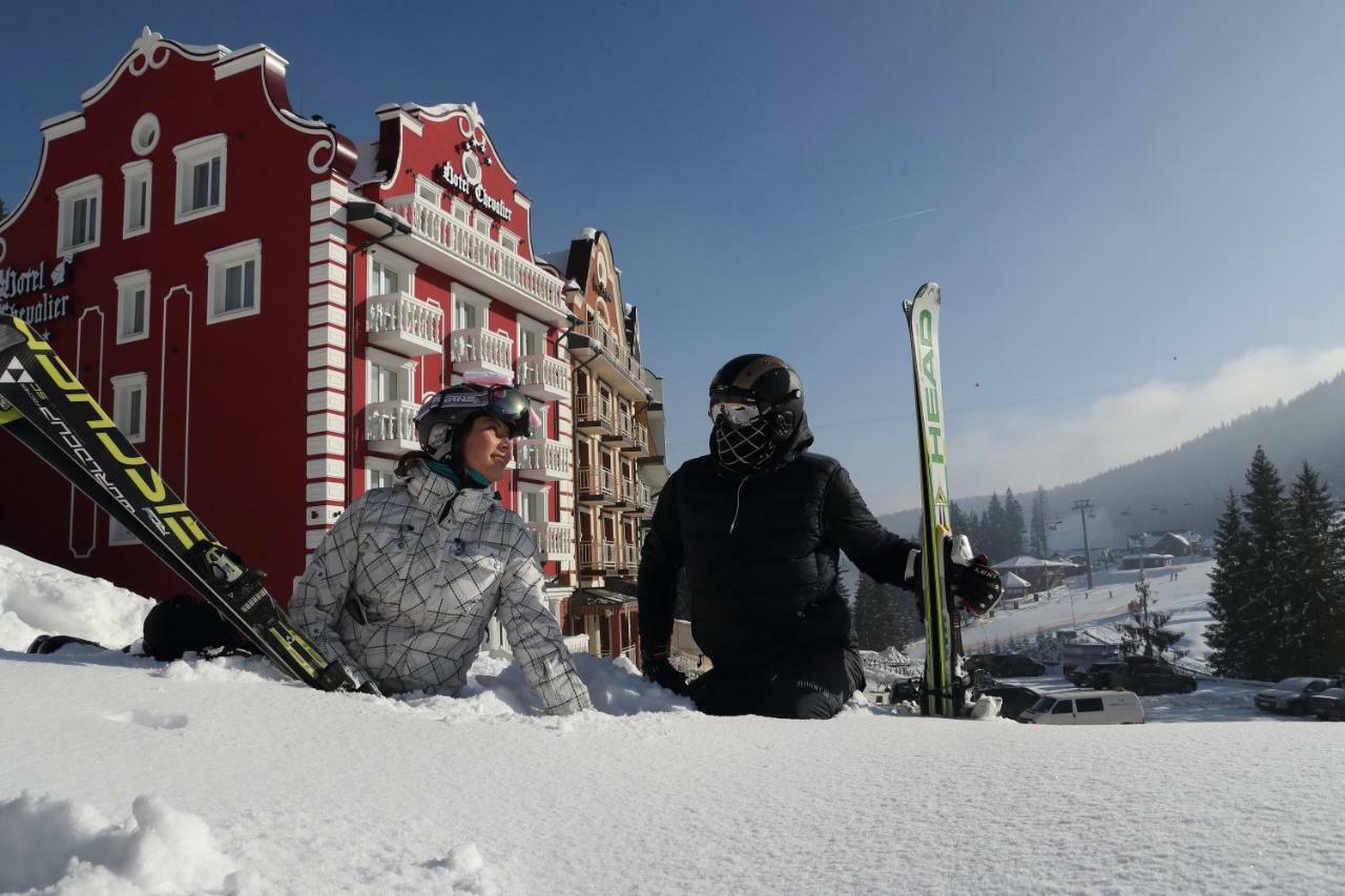 Petros Hotel 부코벨 외부 사진